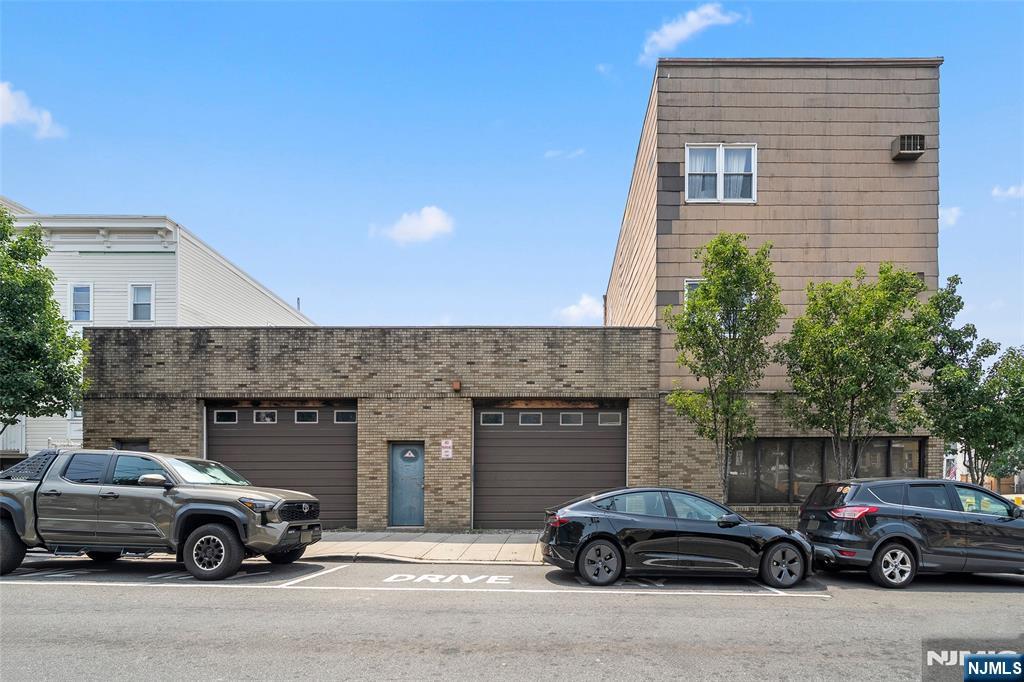 1014 Kennedy Boulevard - Photo 3