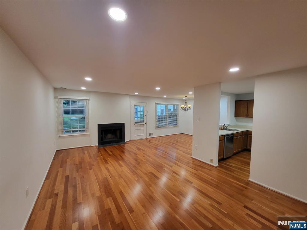 5th image of 29 Timber Dr, Clifton, NJ 07014