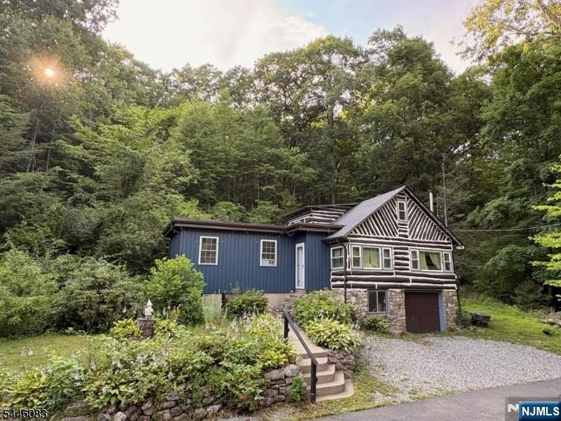 83 Terra Cotta Road - Photo 1