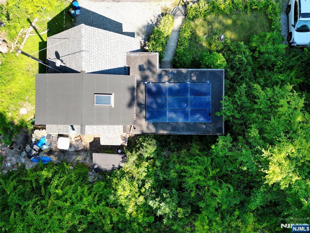 2nd image of 83 Terra Cotta Rd, Hewitt, NJ 07421 | MLS# 26026142