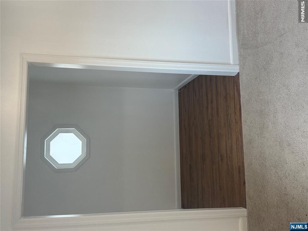 492 Madeline Avenue 2 - Photo 5