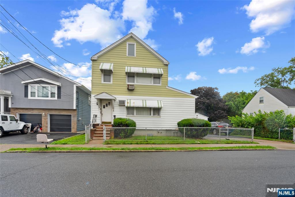 12 Boyd Street - Photo 2