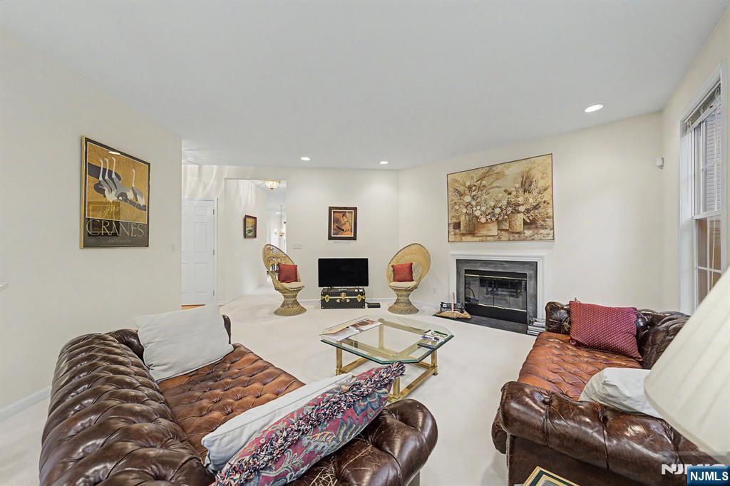 29 Skytop Ridge
