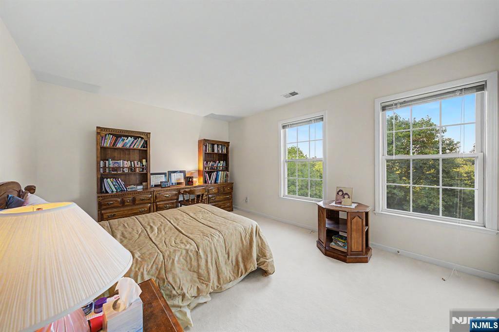 29 Skytop Ridge