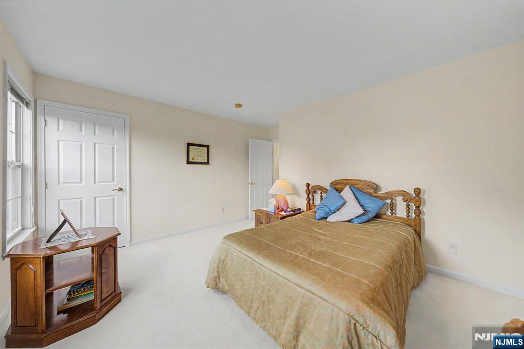 29 Skytop Ridge