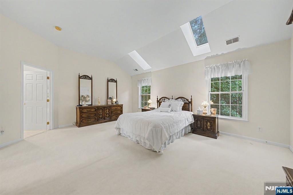 29 Skytop Ridge