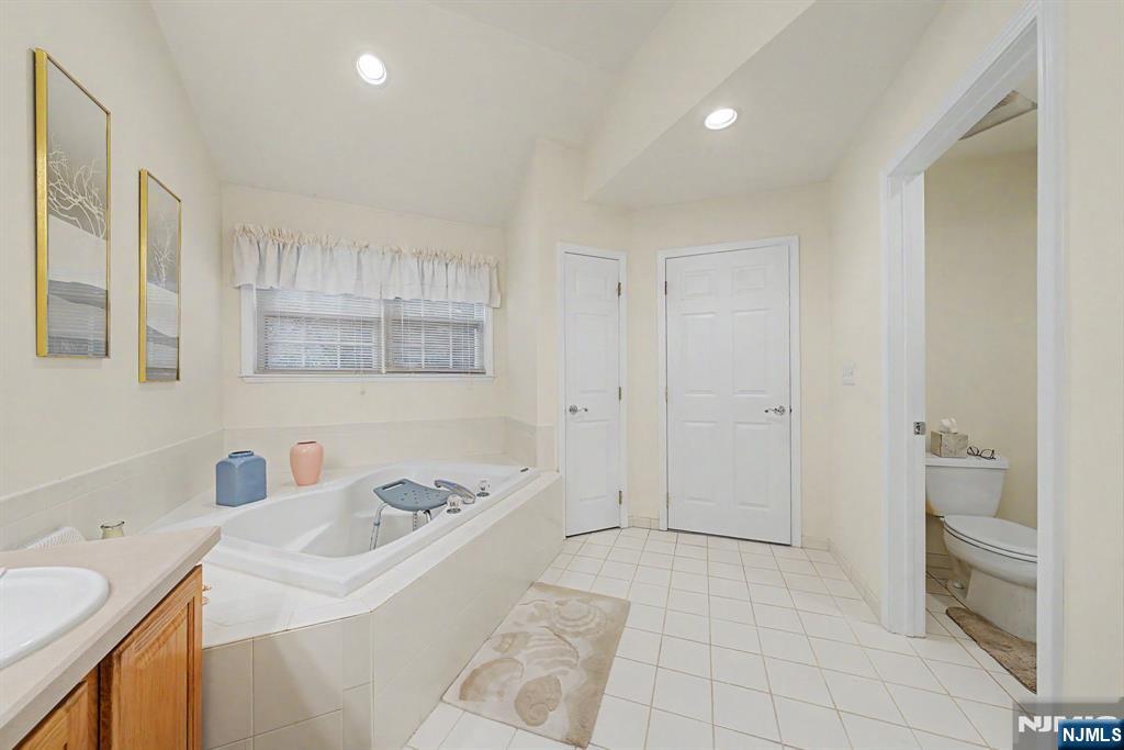 29 Skytop Ridge