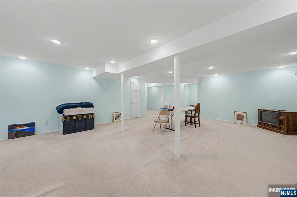 29 Skytop Ridge