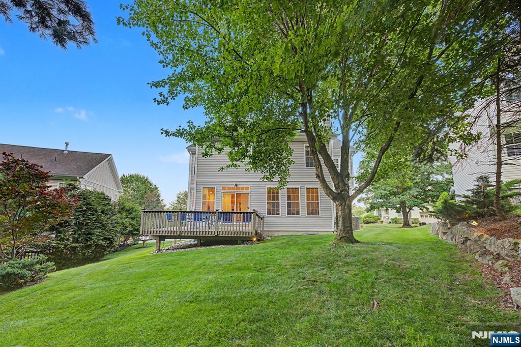29 Skytop Ridge