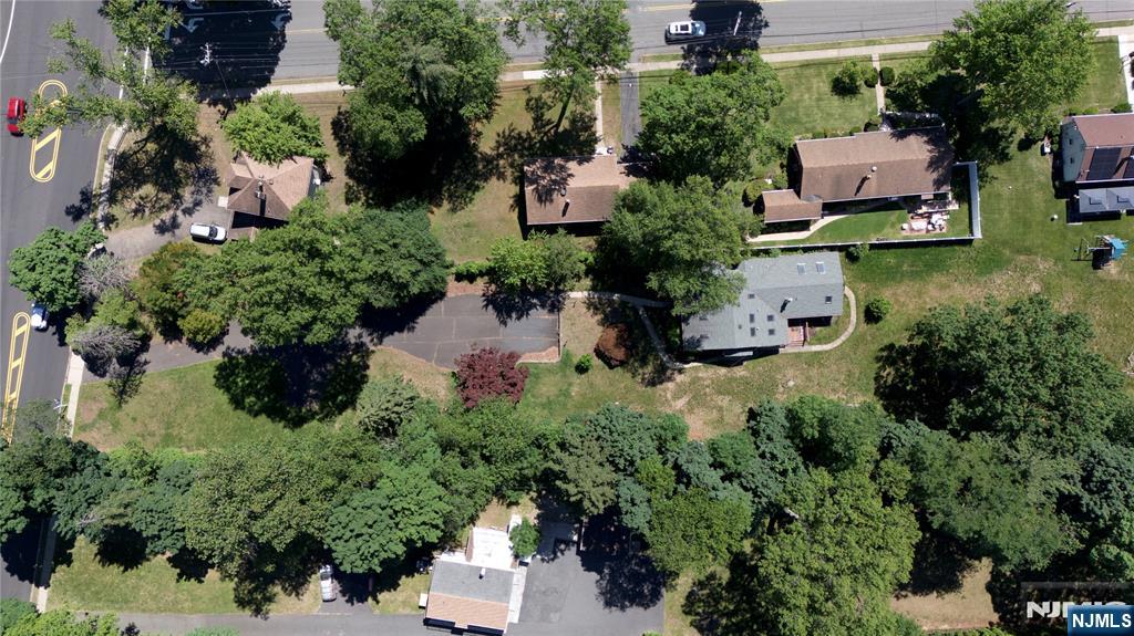 38B W Ridgewood Ave, Paramus, NJ 07652