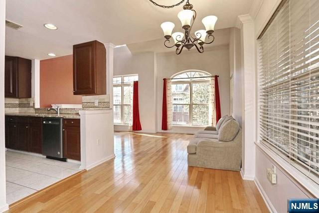 261 Riverwalk Way Q174 - Photo 5