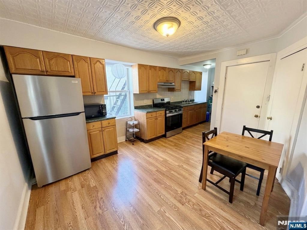 119 Watchung Avenue — photo 11