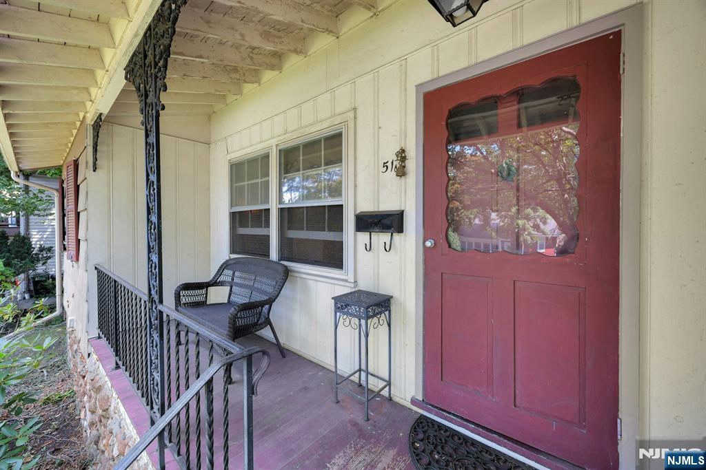 51 Laurel Drive - Photo 5