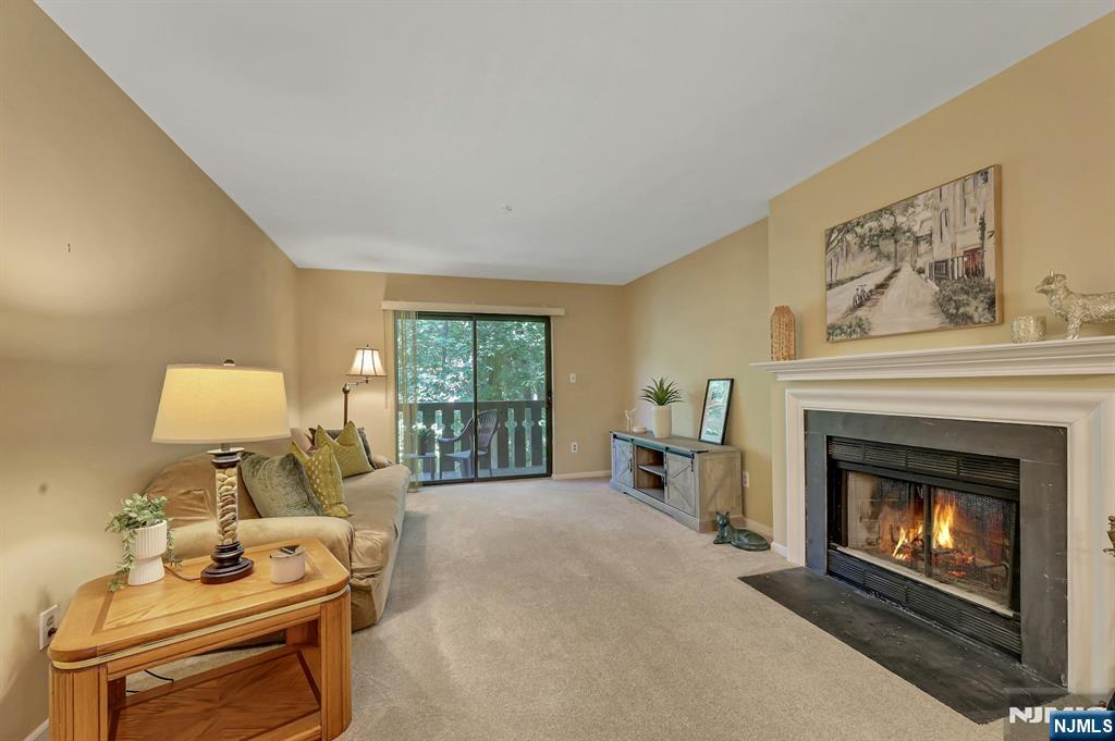 505 Mark Twain Way - Photo 2