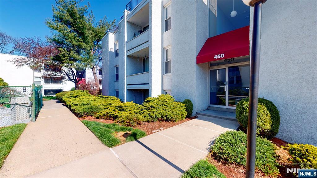 450 River Road C - Photo 1