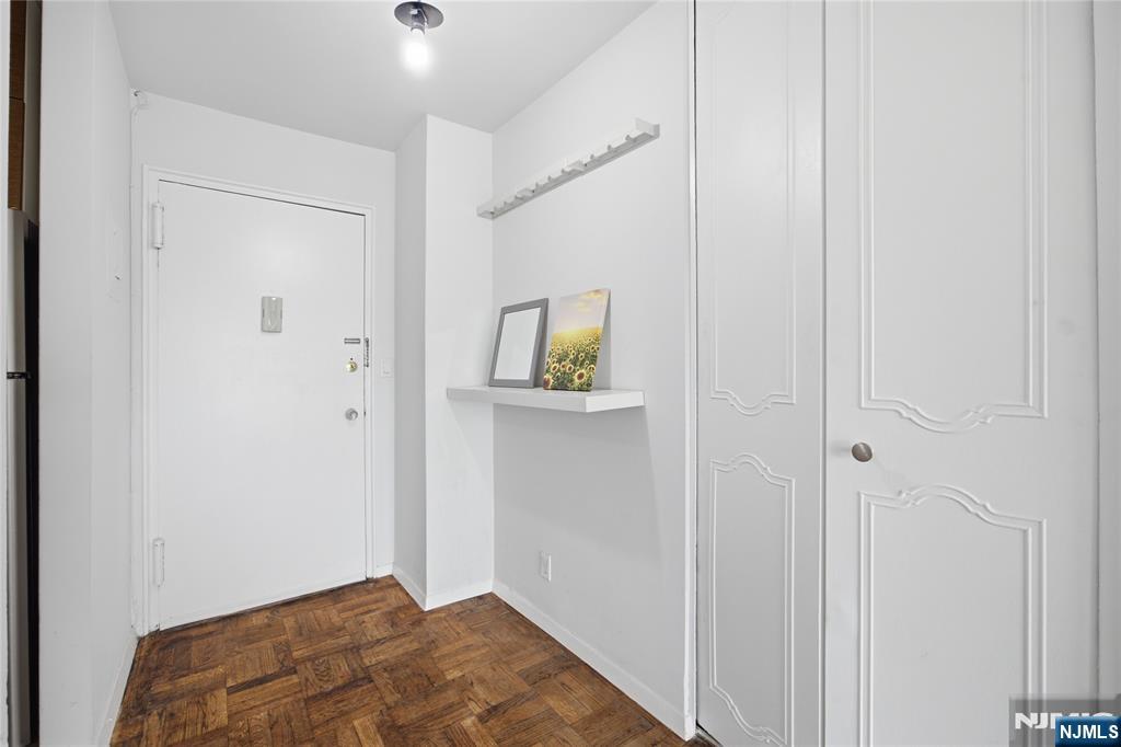 2100 Linwood Ave #20N, Fort Lee, NJ 07024