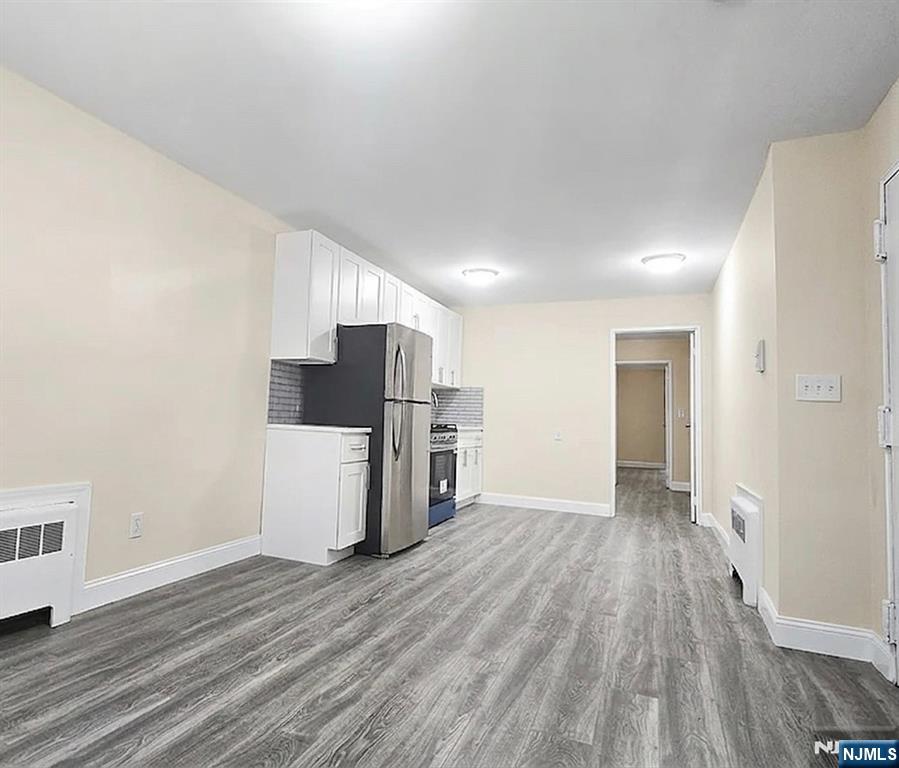 552 38th Street 2 - Photo 2