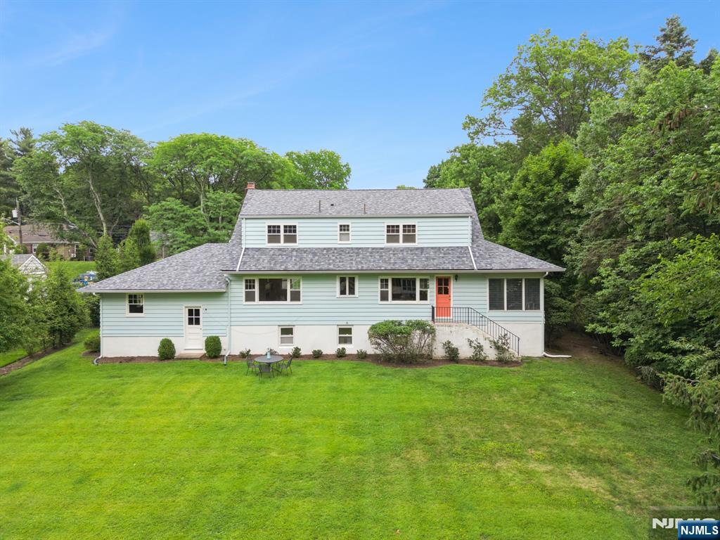 70 Kingwood Drive — photo 2