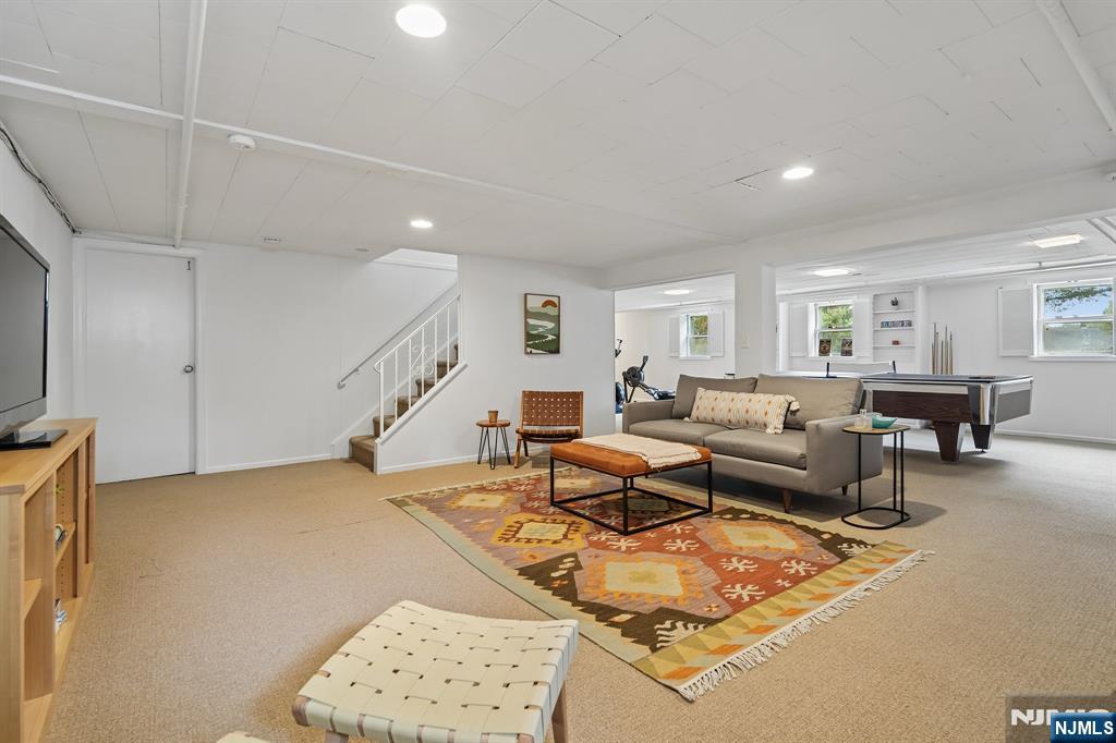 70 Kingwood Drive — photo 32