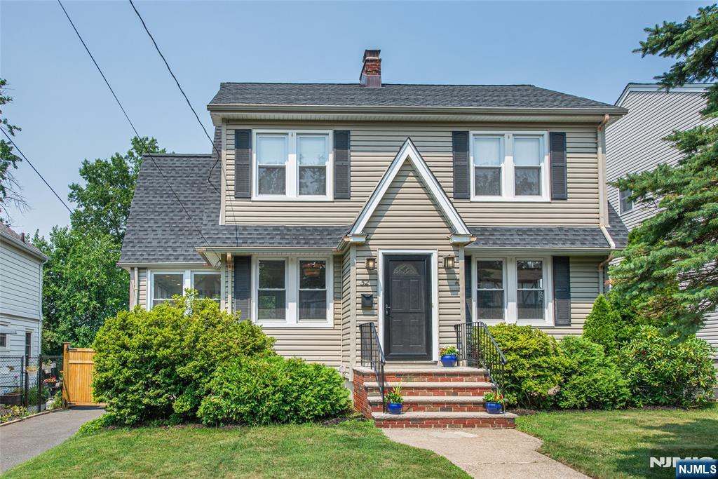 1st image of 52 Linden Ave, Verona, NJ 07044 | MLS# 26026313