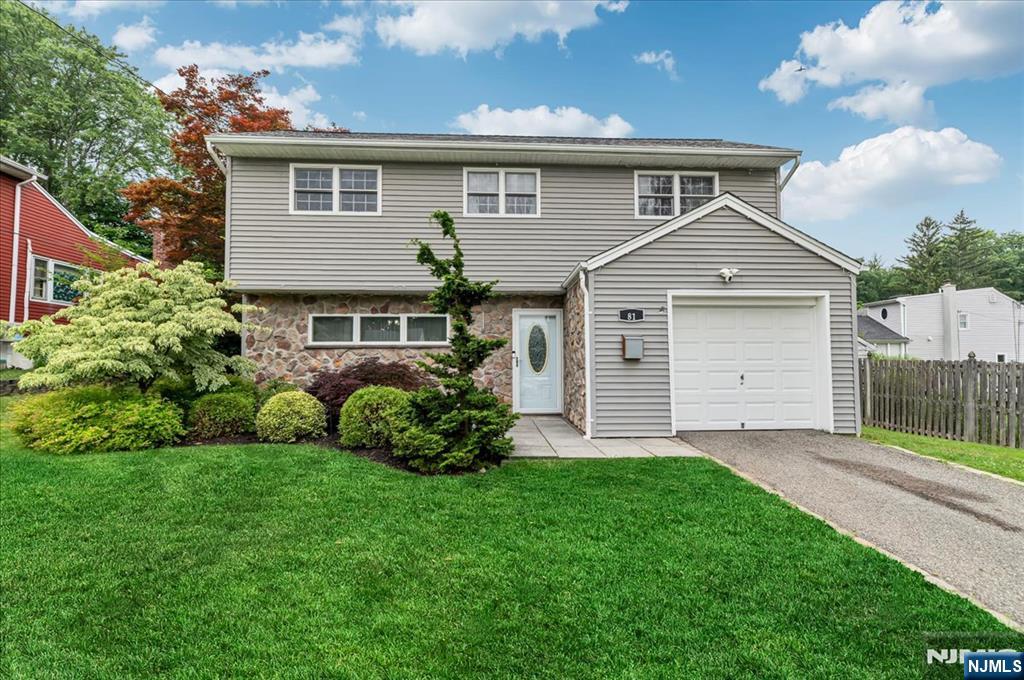 1st image of 81 Summit Ave, Butler Borough, NJ 07405 | MLS# 26026330