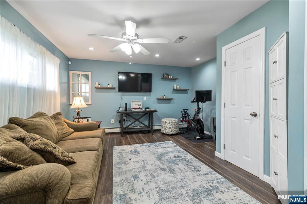2nd image of 81 Summit Ave, Butler Borough, NJ 07405 | MLS# 26026330
