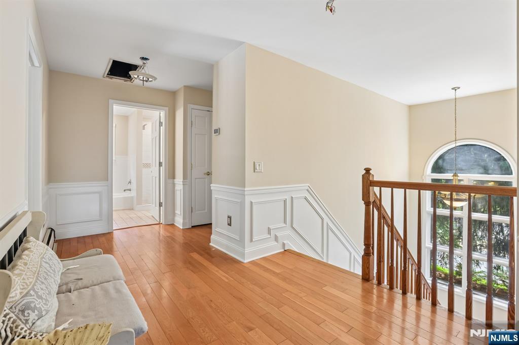 757 Kinderkamack Road — photo 22