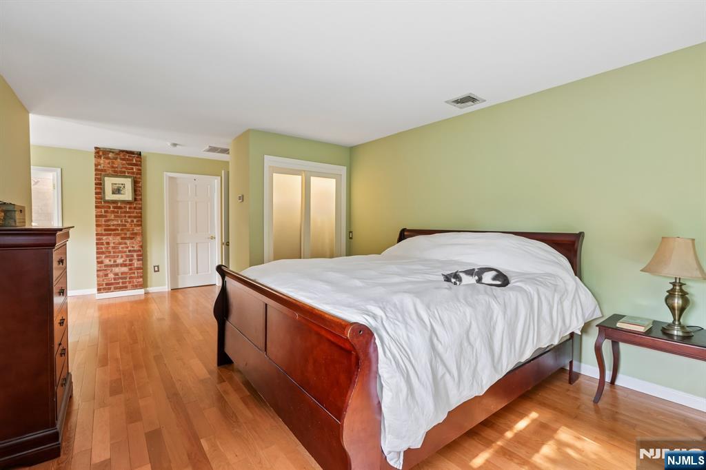 757 Kinderkamack Road — photo 25