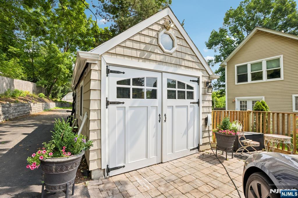 757 Kinderkamack Road — photo 40