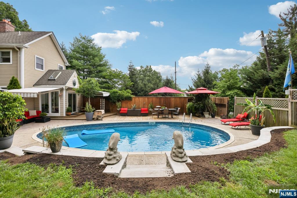 757 Kinderkamack Road — photo 46