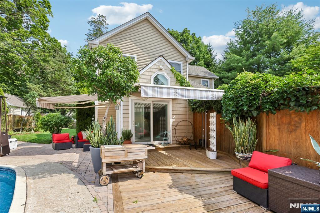 757 Kinderkamack Road — photo 49