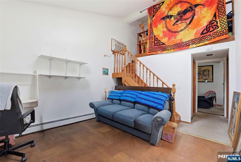 598 Van Houten Avenue — photo 10