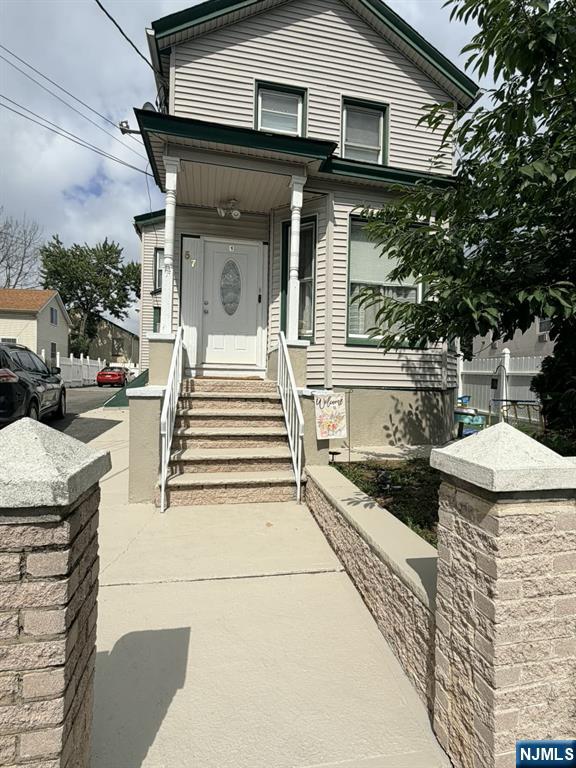 57 Grove St, Hackensack, NJ 07601