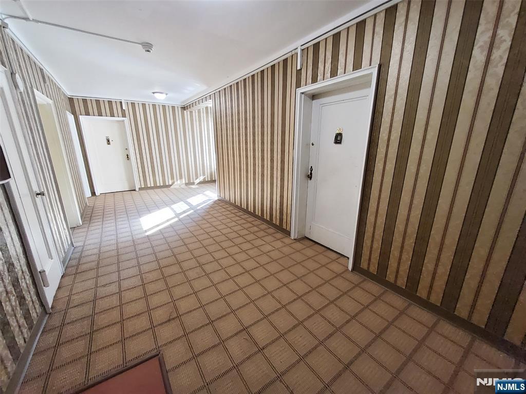 2330 Linwood Ave #2D, Fort Lee, NJ 07024