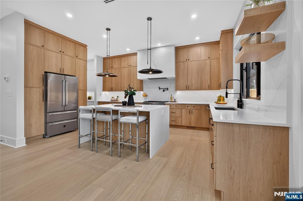395 Hickory Avenue — photo 13