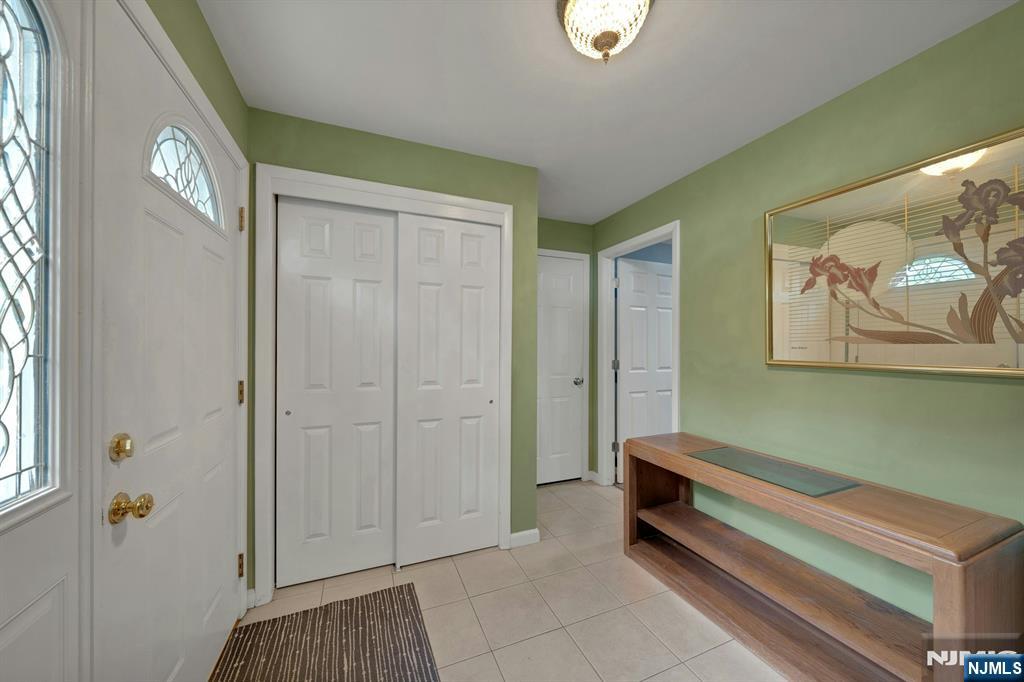 152 Sunset Street - Photo 3