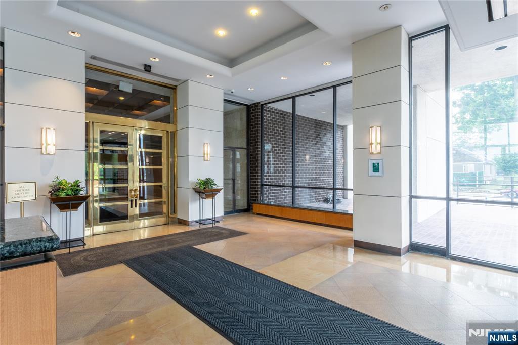 Listing Photo 2 - Condo for sale in building located at 1600 Parker Ave, Fort Lee, NJ 07024 - Unit #20A