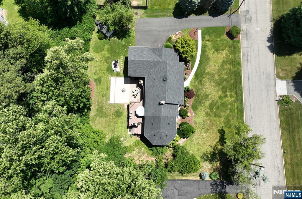 12 Heatherhill Lane — photo 47