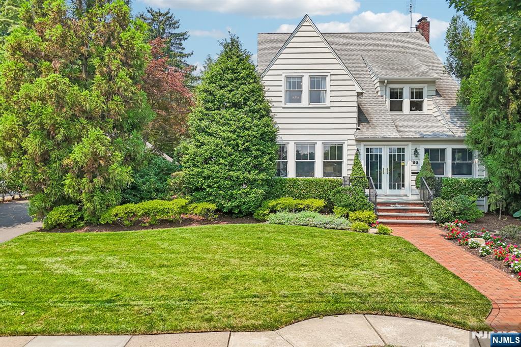 86 Walthery Avenue, Ridgewood NJ — listing photo