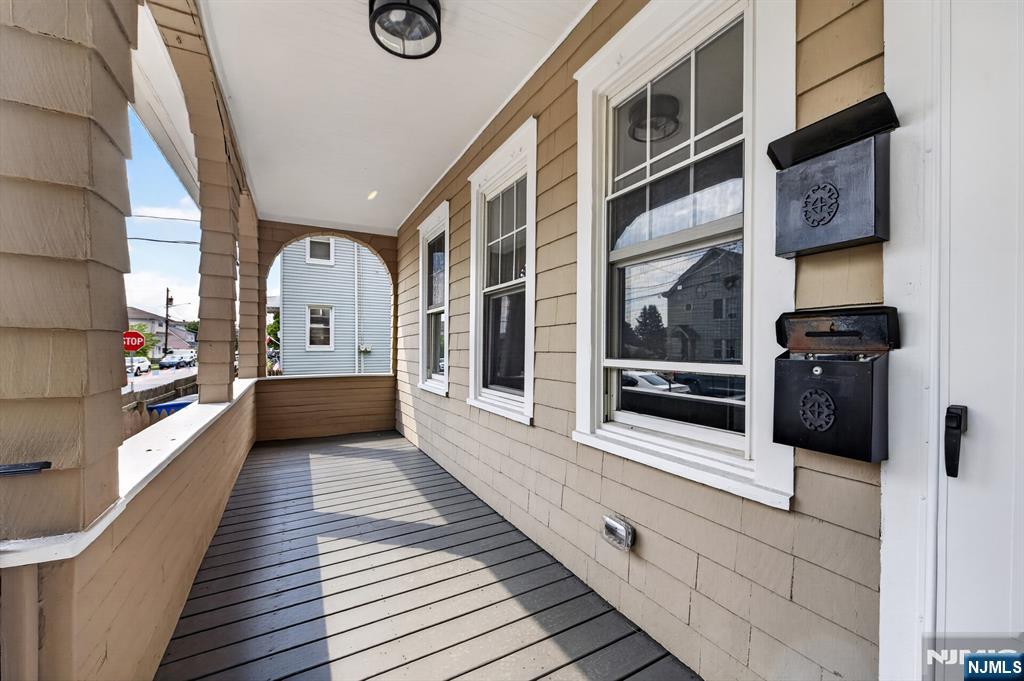 Homes for sale in Wallington, NJ | 289 Hathaway St, Wallington, NJ 07057 | MLS# 26026424