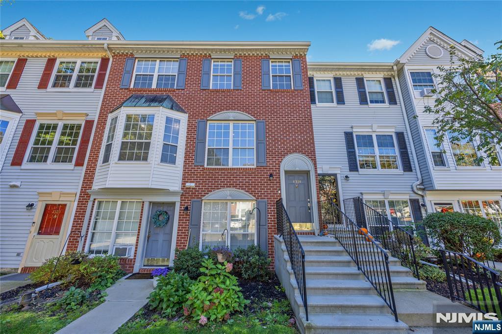 1321 Lavender Court 1321 - Photo 3