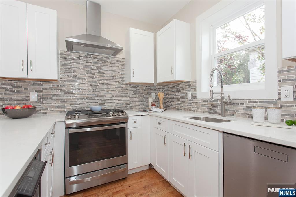 2389 3rd Street - Photo 5