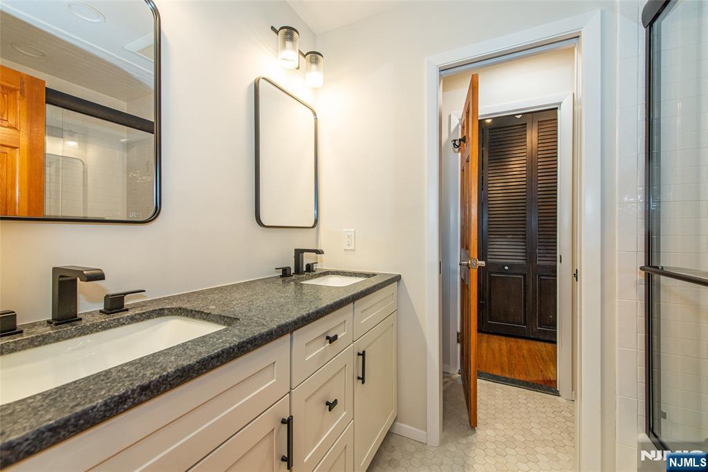 10 Reed Court — photo 21