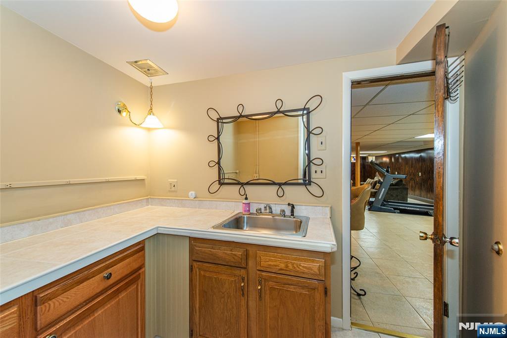 10 Reed Court — photo 29