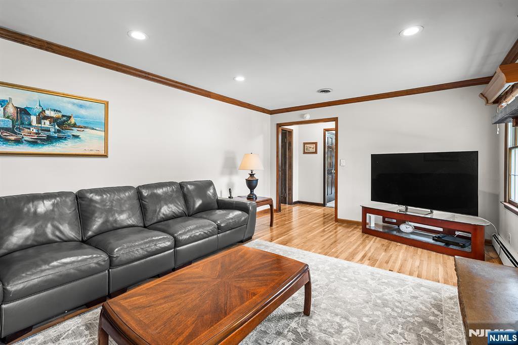 86 Colonial Drive — photo 9