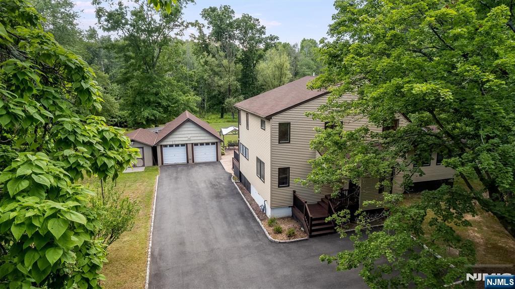 2nd image of 62 Two Bridges Rd, Lincoln Park Borough, NJ 07035 | MLS# 26026479