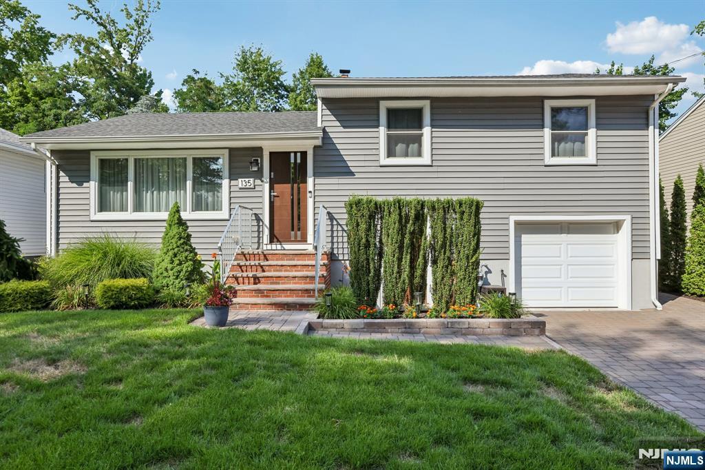 135 Locust Drive - Photo 1
