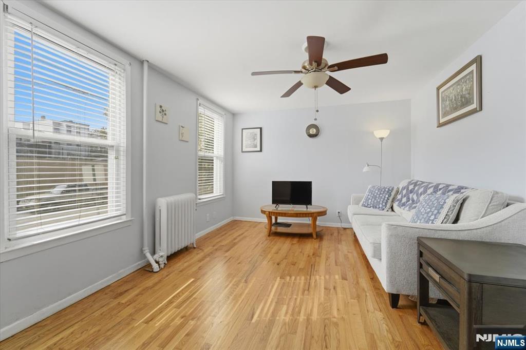 233 Maple Street - Photo 5