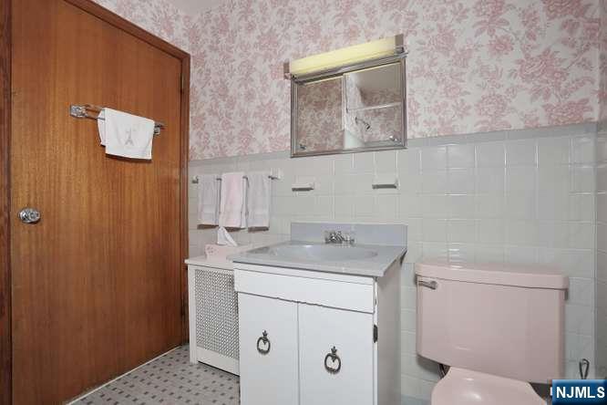 91 Rose Avenue — photo 12