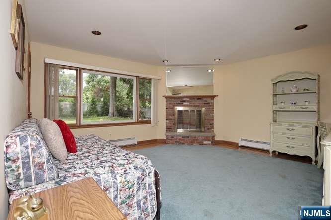 91 Rose Avenue — photo 14